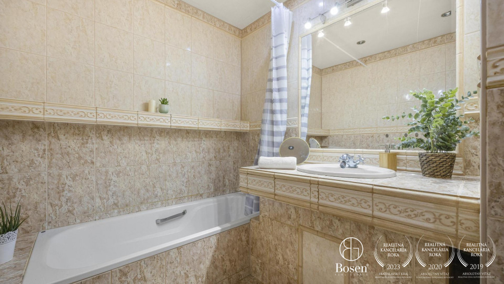 BOSEN | Predaj veľkého 3 izbového bytu, Vrakuňa, Čiližská, 84m2