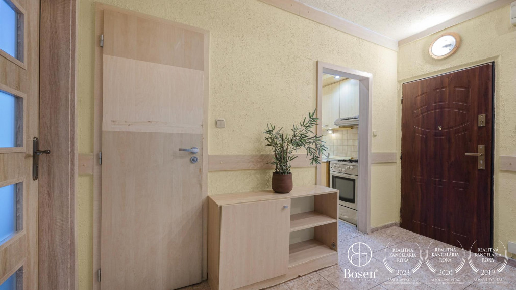 BOSEN | Predaj veľkého 3 izbového bytu, Vrakuňa, Čiližská, 84m2