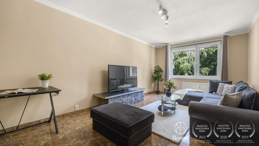 BOSEN | Predaj veľkého 3 izbového bytu, Vrakuňa, Čiližská, 84m2