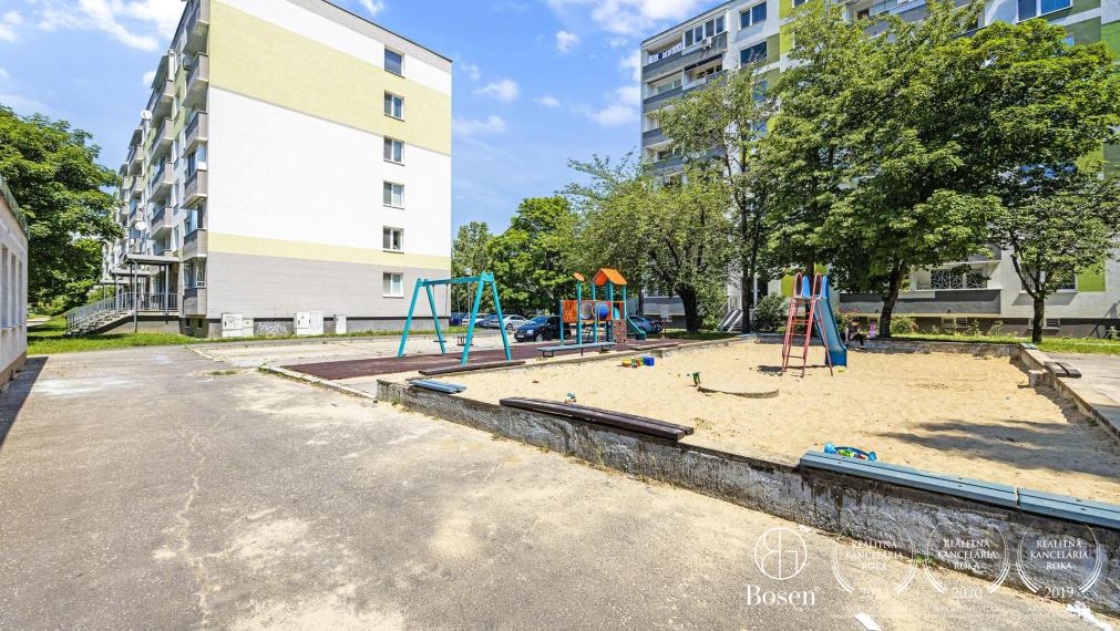 BOSEN | Predaj veľkého 3 izbového bytu, Vrakuňa, Čiližská, 84m2