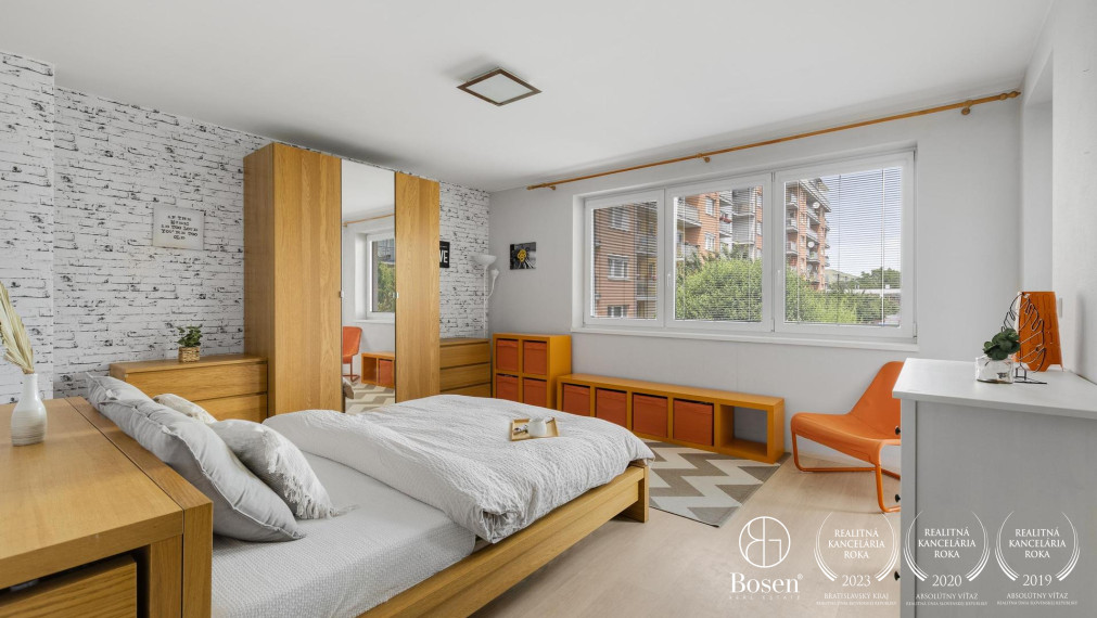 BOSEN | Veľkorysý 6 izbový rodinný dom, ulica Jánošíkova, Senec, 197 m2