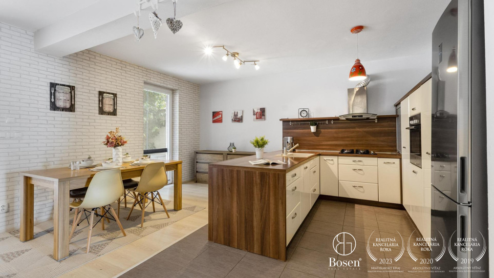 BOSEN | Veľkorysý 6 izbový rodinný dom, ulica Jánošíkova, Senec, 197 m2