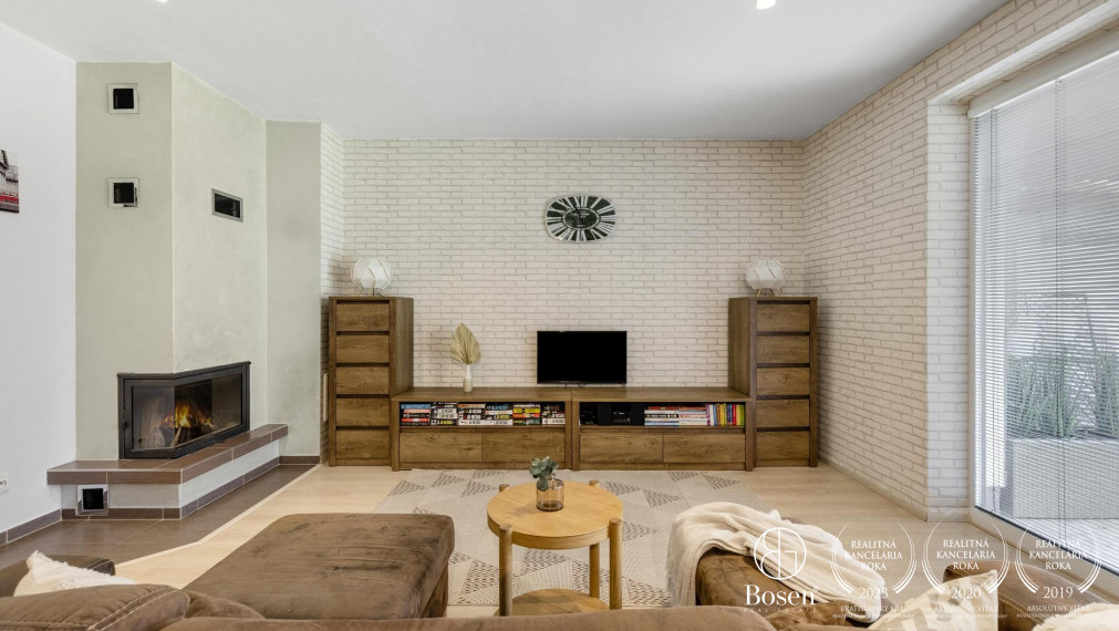 BOSEN | Veľkorysý 6 izbový rodinný dom, ulica Jánošíkova, Senec, 197 m2