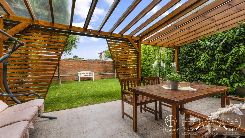 BOSEN | Veľkorysý 6 izbový rodinný dom, ulica Jánošíkova, Senec, 197 m2