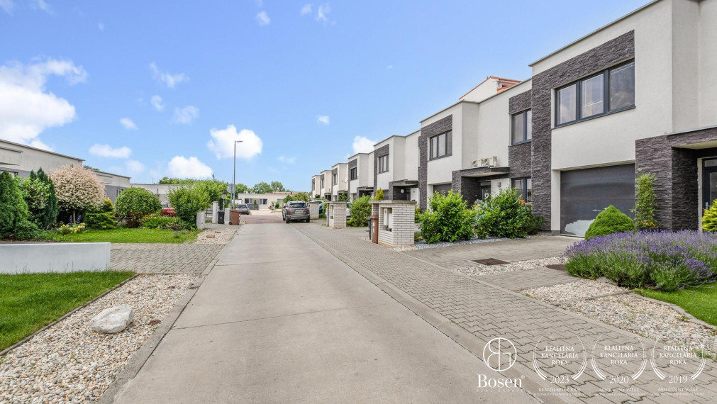 BOSEN | Veľkorysý 6 izbový rodinný dom, ulica Jánošíkova, Senec, 197 m2