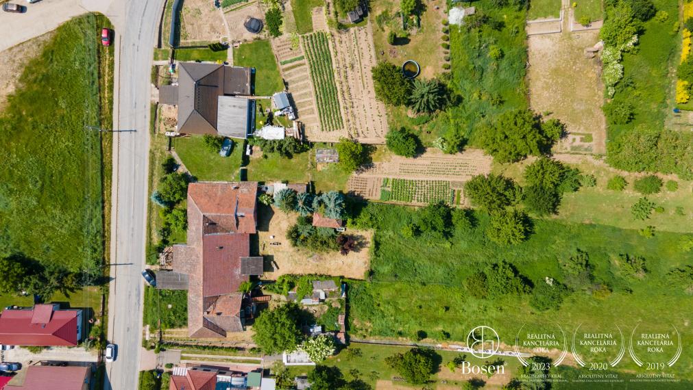 BOSEN | Na predaj rodinný dom v obci Dolné Trhovište