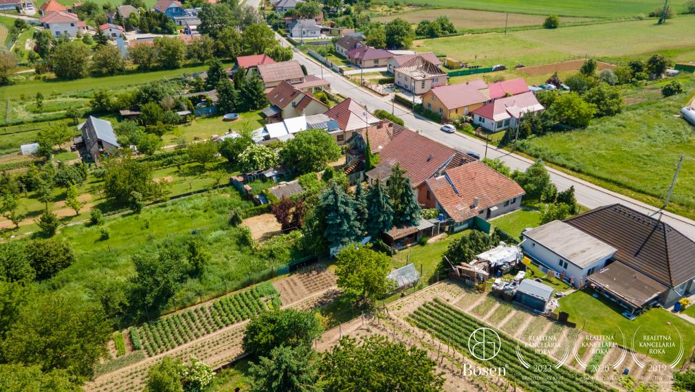 BOSEN | Na predaj rodinný dom v obci Dolné Trhovište