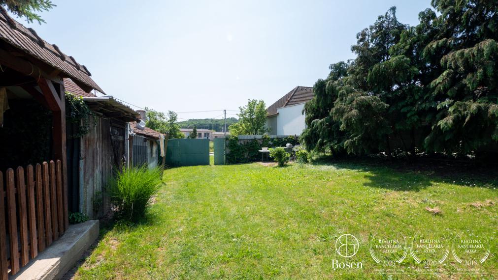 BOSEN | Na predaj rodinný dom v obci Dolné Trhovište