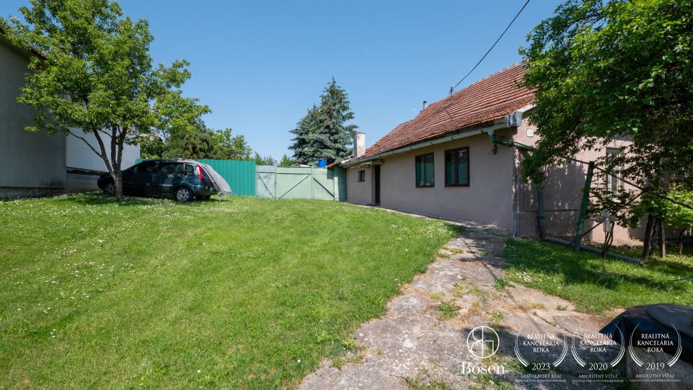 BOSEN | Na predaj rodinný dom v obci Dolné Trhovište