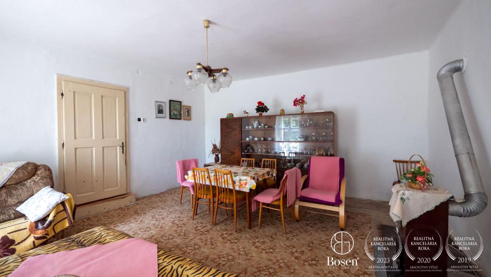 BOSEN | Na predaj rodinný dom v obci Dolné Trhovište