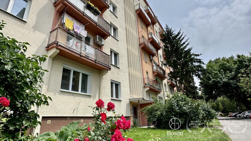 BOSEN | 1,5 izb. byt s balkónom, s možnosťou prerábky na 2 izb., Sklenárova, Ružinov, BA