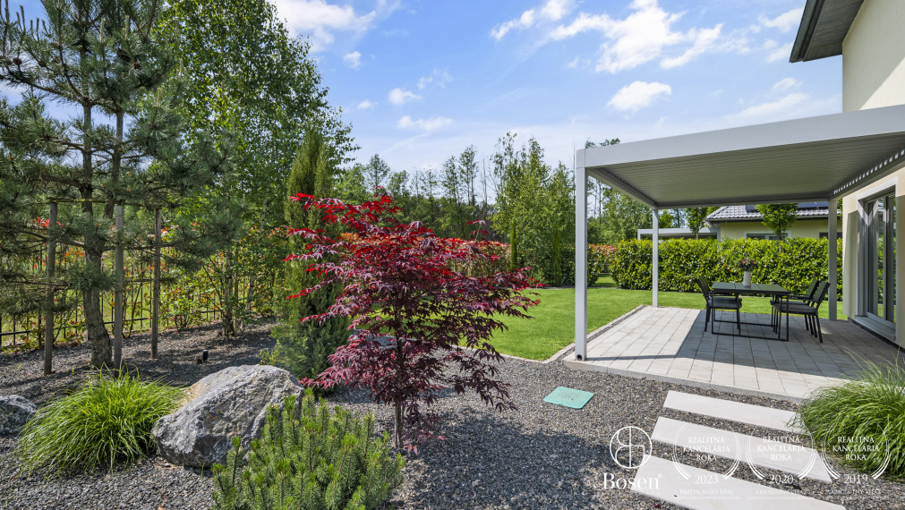 BOSEN | 4izb dom, pozemok 493m2 v Penati Golf Resort