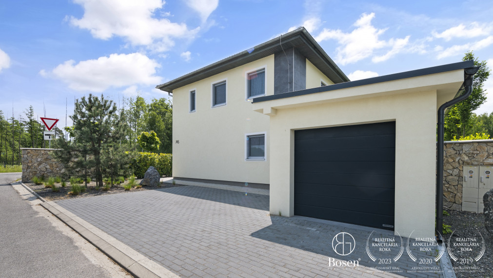 BOSEN | 4izb dom, pozemok 493m2 v Penati Golf Resort