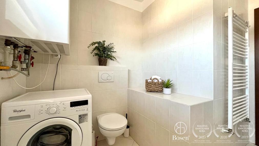 BOSEN | Prenajaté priestranný zariadený 3 izbový byt na ulici Majoránová, Bratislava m.č. Vrakuňa