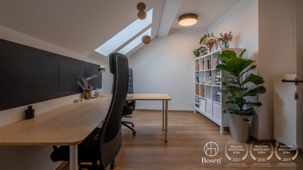 PRENAJATÉ | BOSEN | Prenájom kancelárie s terasou, 103,08 m2, ulica Karpatská, Bratislava m.č. Staré Mesto