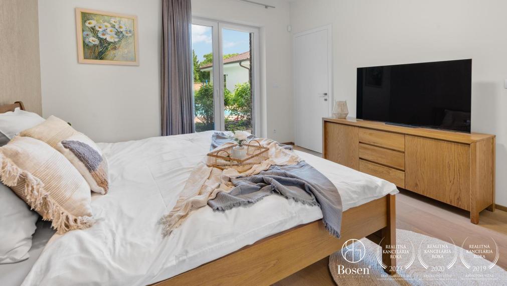 BOSEN | Nadštandardný 6 izbový rodinný dom s bazénom v Miloslavove