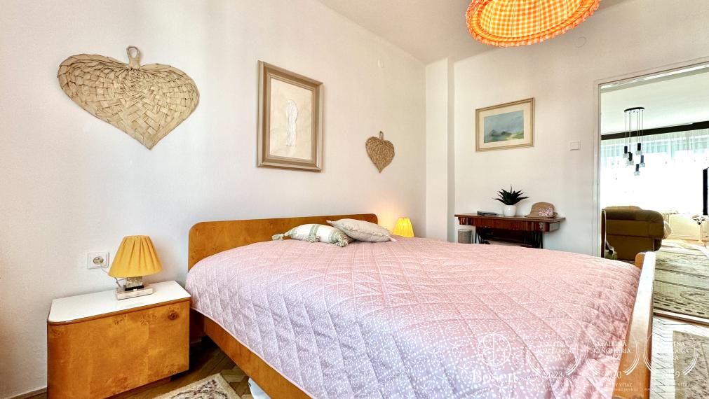 BOSEN | Na predaj, 2,5 izbový byt vo vyhľadávanej lokalite v centre Fiľakova, školská ul. 60m2.