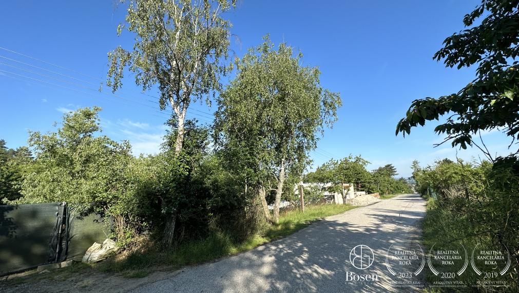 BOSEN | Pozemok s možnosťou výstavby, obklopený krásnou prírodou, Záhorská Bystrica, 775 m2