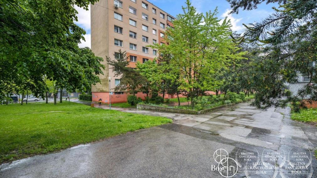 BOSEN | Kompletne zariadený 2 izbový byt, Nejedlého ul., Bratislava - Dúbravka