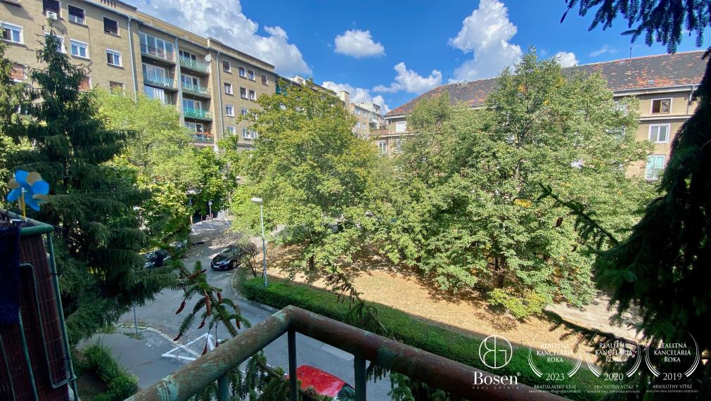 BOSEN | Prenájom Slnečný 2 izbový byt s balkónom, Bratislava - m.č. Staré Mesto, ulica Záhrebská