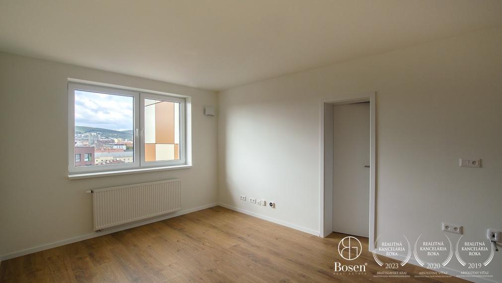 REZERVOVANÉ:  BOSEN | Posledný byt 2,5 izb byt,  NOVÁ CENA, Košická ul., Bratislava - Ružinov.