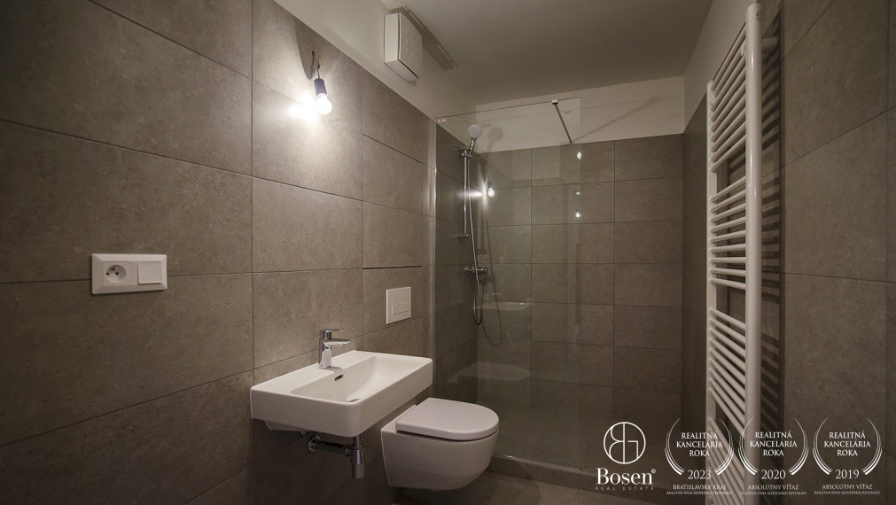 BOSEN | 2.5 rooms Apartment with loggia on Košická street, Bratislava - Ružinov.
