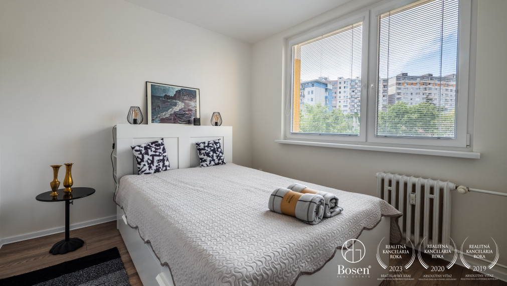 BOSEN | Prenájom 3 izbový byt s balkónom, Karlová Ves - Karloveská ulica