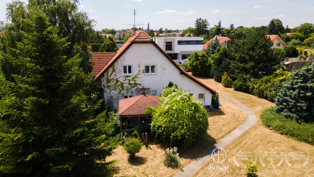 BOSEN | PREDANÉ 5 izb. RD s veľkou záhradou v Miloslavove