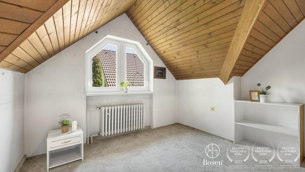 BOSEN | PREDANÉ 5 izb. RD s veľkou záhradou v Miloslavove