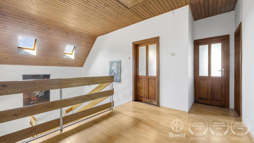 BOSEN | PREDANÉ 5 izb. RD s veľkou záhradou v Miloslavove