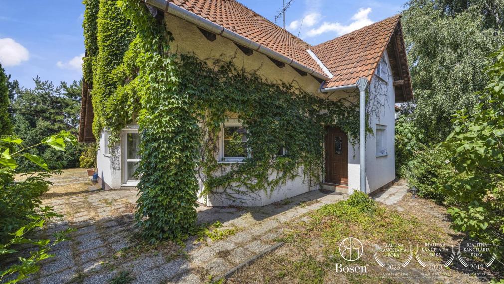 BOSEN | PREDANÉ 5 izb. RD s veľkou záhradou v Miloslavove
