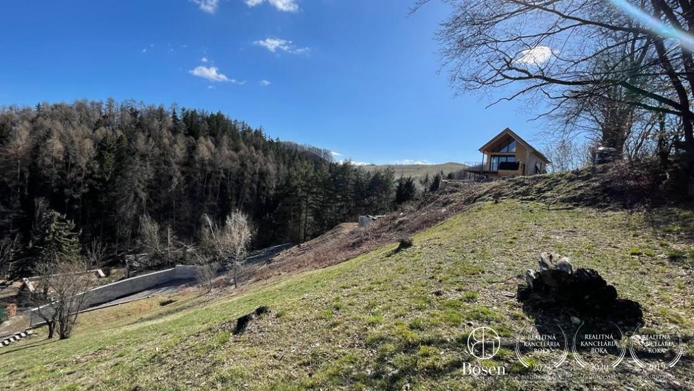 BOSEN | Postavte si rekreačnú chatu pri Belianskom tajchu