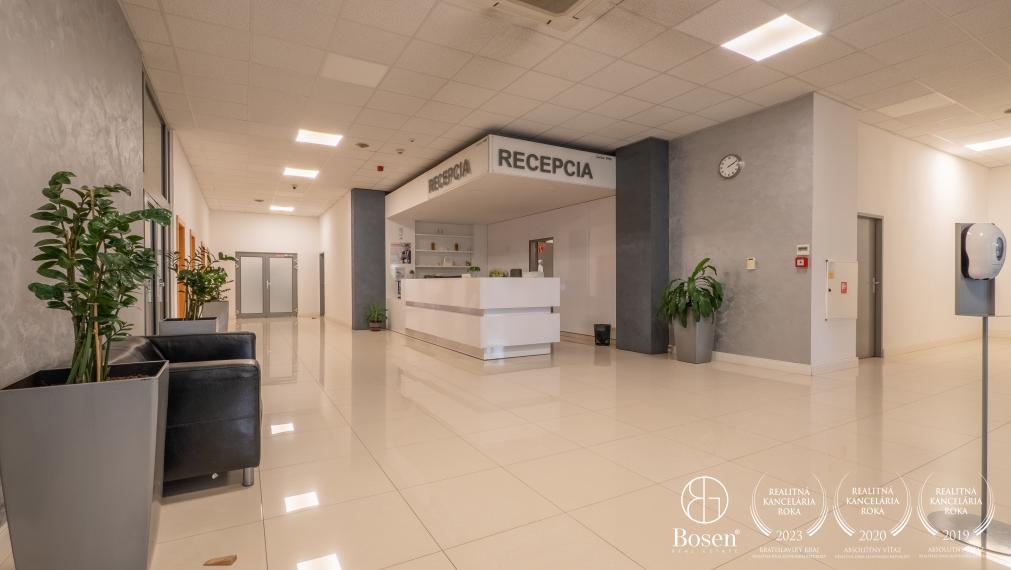 BOSEN | Prenájom kancelárskych priestorov, Bratislava - Petržalka, 100m2 - 2500 m2.