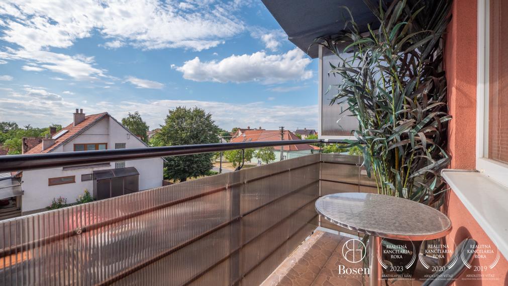 BOSEN | Na prenájom 3 izbový byt s klimatizáciou v obci Veľké Leváre