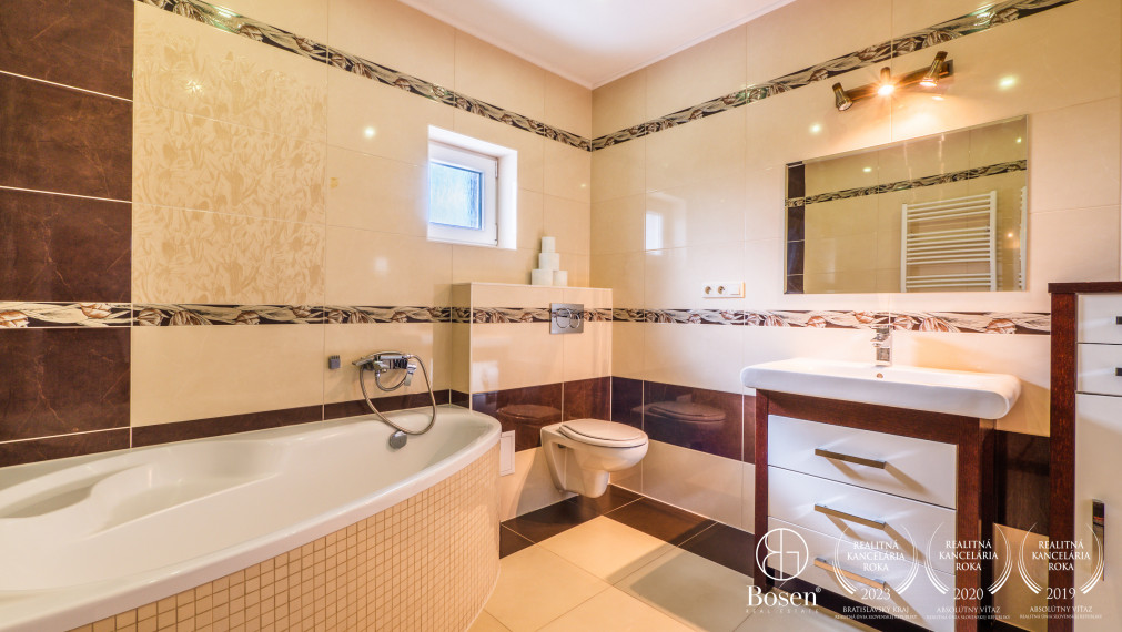 BOSEN | Na prenájom 3 izbový byt s klimatizáciou v obci Veľké Leváre