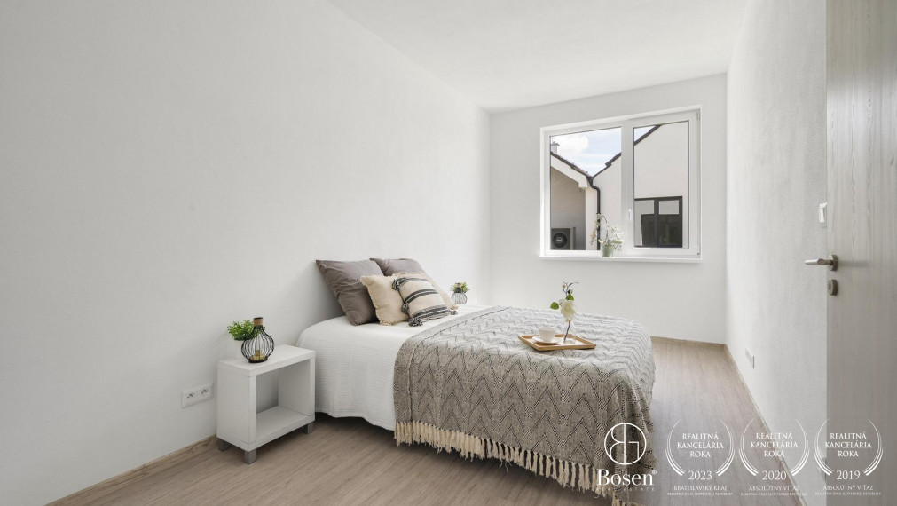 BOSEN | Skolaudovaný 4 izbový dom v štandarde na predaj, Blahová, 321 m2