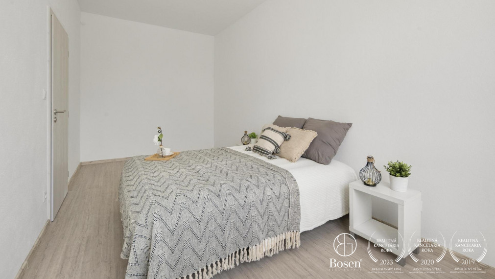 BOSEN | Skolaudovaný 4 izbový dom v štandarde na predaj, Blahová, 321 m2