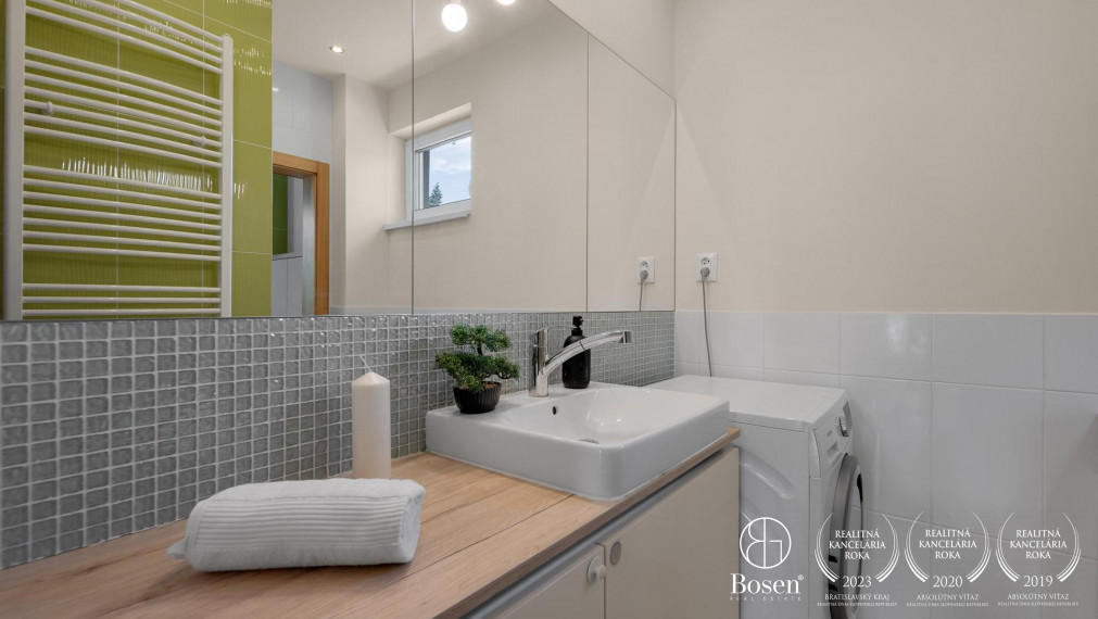 BOSEN | Pasívny 5 izbový rodinný dom so záhradou v Senci