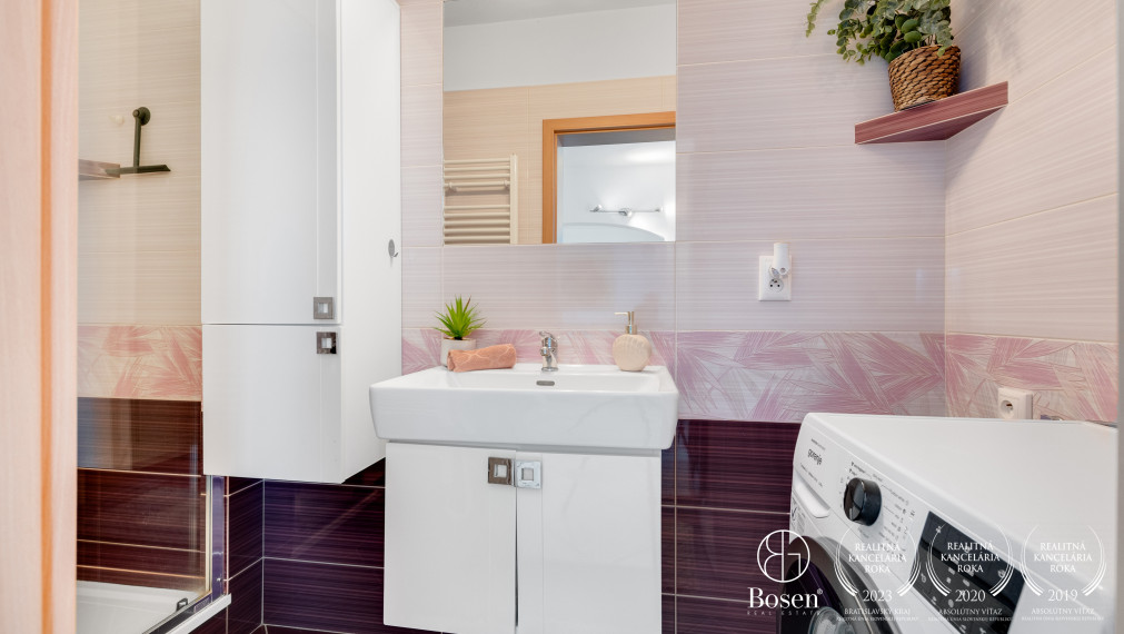 REZERVOVANÝ - BOSEN | 2,5 izbový byt s loggiou v Bratislave, mestská časť Rača