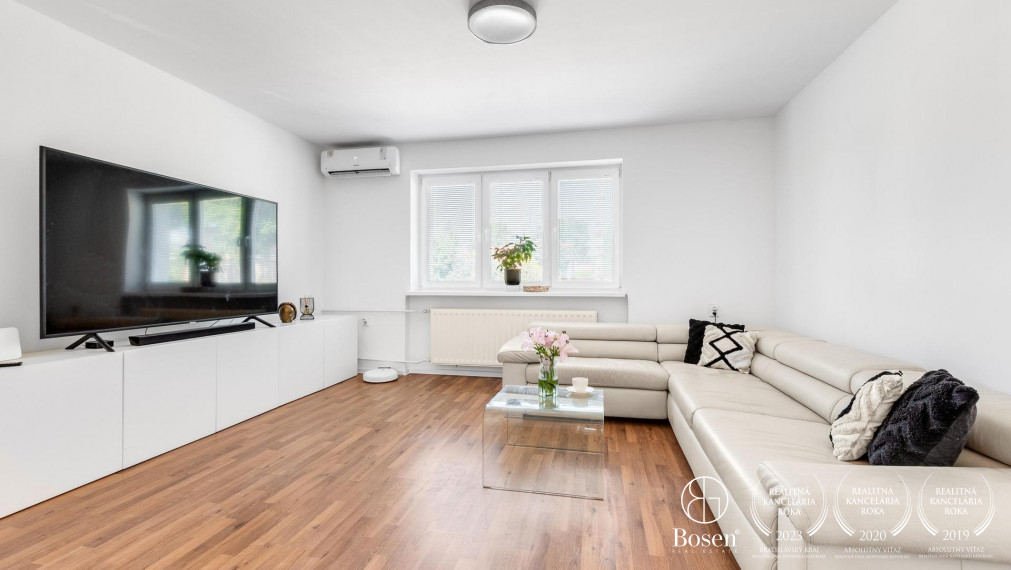 PREDANÉ - BOSEN | Kompaktný, kompletne zrekonštruovaný rodinný dom, ulica Pod Záhradami, Hamuliakovo, 127 m2