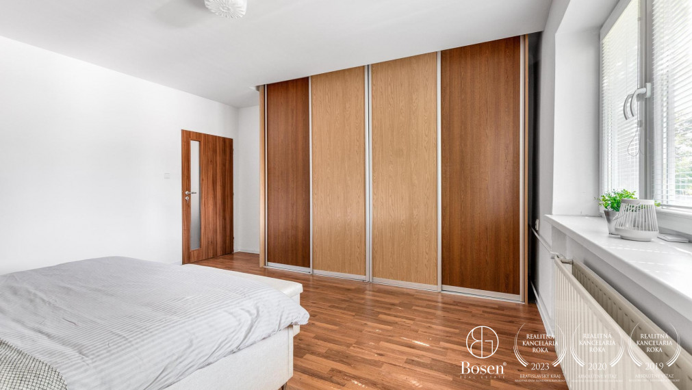 PREDANÉ - BOSEN | Kompaktný, kompletne zrekonštruovaný rodinný dom, ulica Pod Záhradami, Hamuliakovo, 127 m2