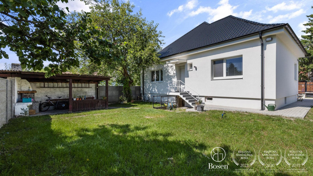 PREDANÉ - BOSEN | Kompaktný, kompletne zrekonštruovaný rodinný dom, ulica Pod Záhradami, Hamuliakovo, 127 m2