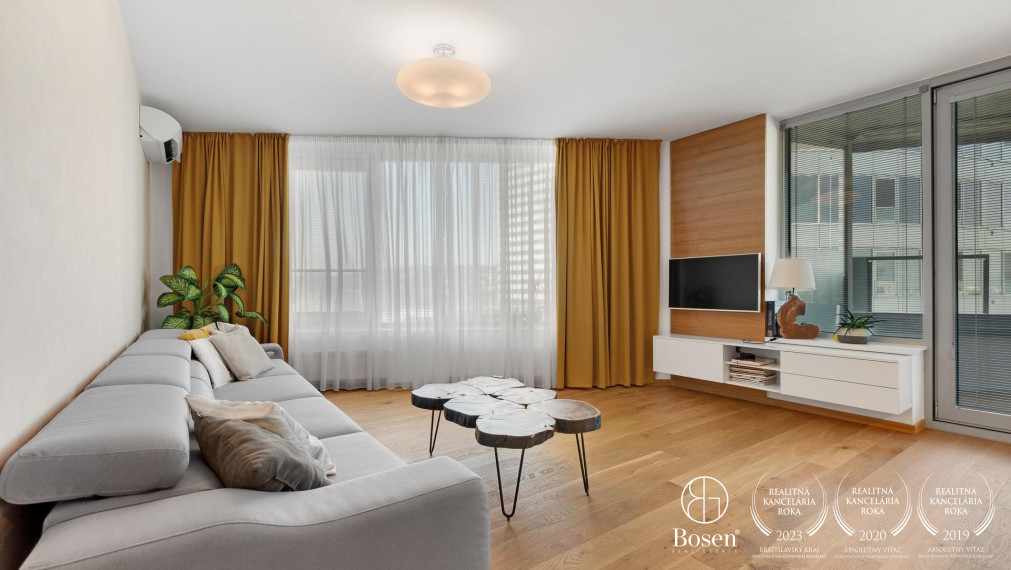 Nadštandardný 4 izbový byt so saunou v projekte Tri veže na prenájom