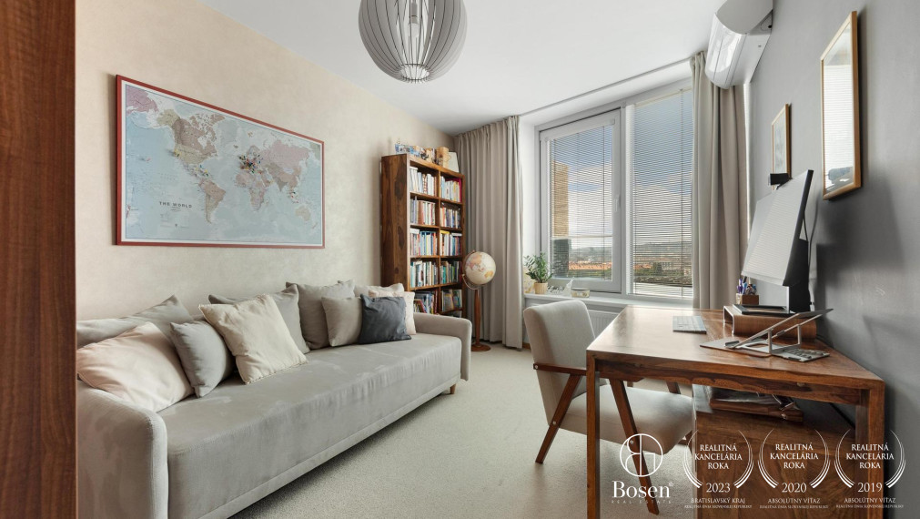 Nadštandardný 4 izbový byt so saunou v projekte Tri veže na prenájom