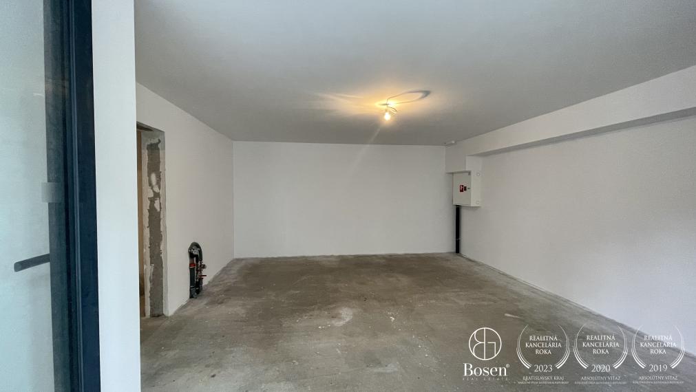 BOSEN | Obchodný priestor 32m2 v projekte NIDO2