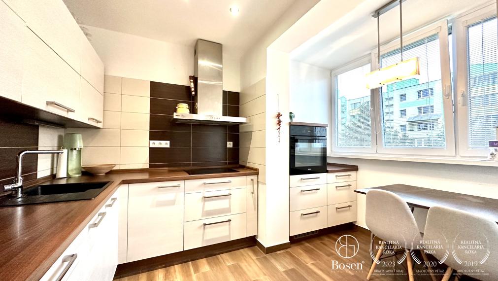 BOSEN | Prenájom 2 izbový byt s loggiou, 55 m2, Bratislava - m.č. Karlova Ves