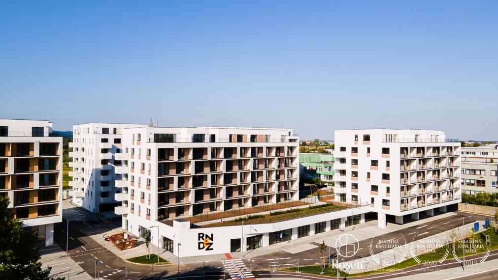 BOSEN | Veľkometrážny 1,5 izb.byt s balkónom, nový projekt RNDZ, Rača, Pri Šajbách, 45 m2