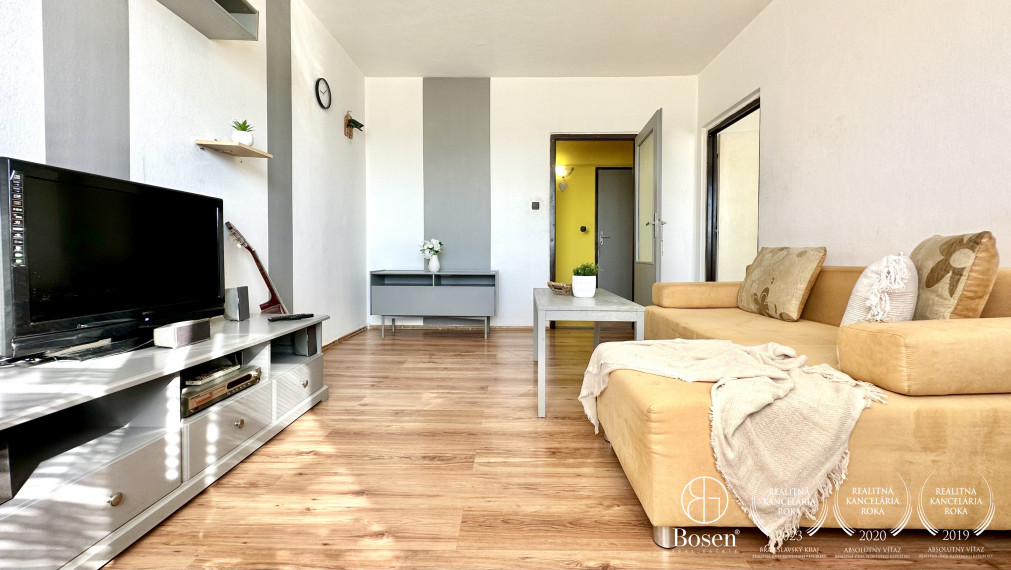 BOSEN | Rezervované, 2 izbový byt v meste Fiľakovo, Daxnerova, 53m2.