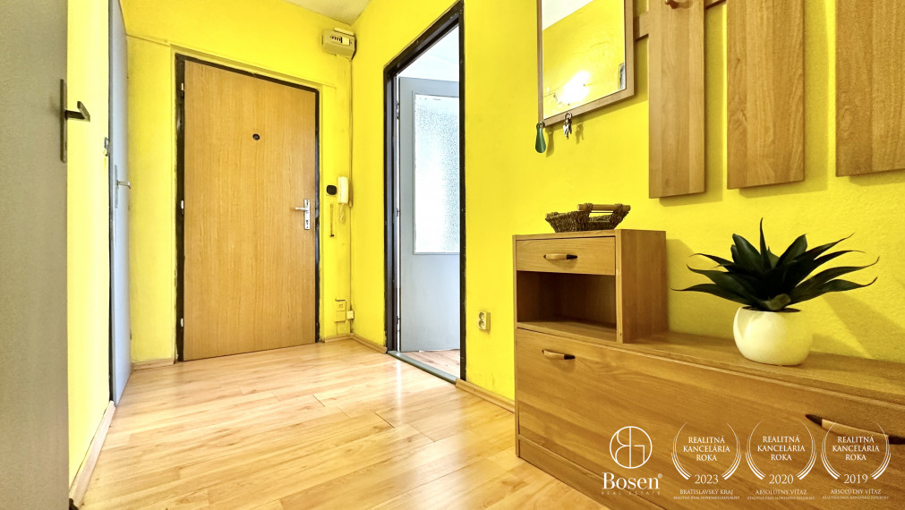 BOSEN | Rezervované, 2 izbový byt v meste Fiľakovo, Daxnerova, 53m2.