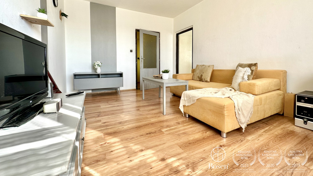 BOSEN | Rezervované, 2 izbový byt v meste Fiľakovo, Daxnerova, 53m2.